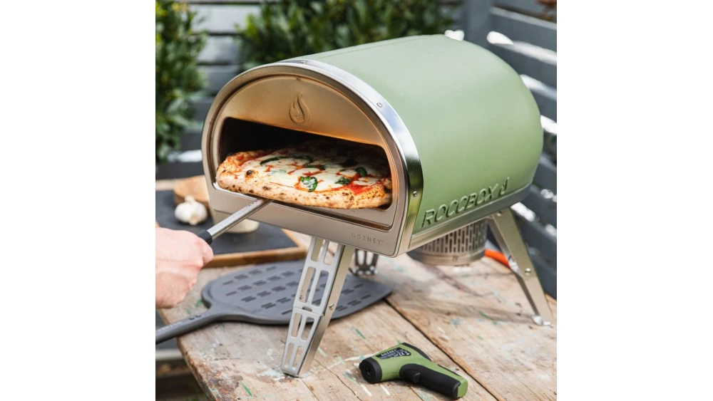 Gozney Roccbox Portable Gas Pizza Oven - Olive 2 Gozney Roccbox Portable Gas Pizza Oven - Olive - Image 2