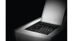 Napoleon Rogue RXT625SIBPSS-1-GB Gas BBQ - Free Cover & Accessories -Cadac Shop RXT525 625 1 SideBurner IR LargeShelf SS 1000x563 2