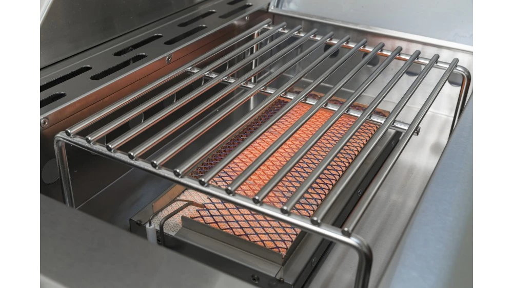 Whistler Grills Bibury 5 Gas BBQ With Free Cover And Rotisserie 6 Whistler Grills Bibury 5 Gas BBQ With Free Cover And Rotisserie - Image 6